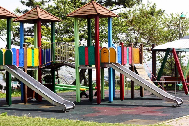 Warranty for playground equipment ?